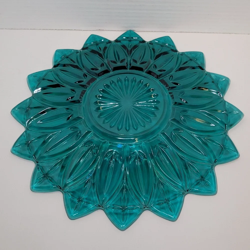 Vintage Teal Blue Federal Plate Platter Rare Iridescent Federal Glass 9.5 inches - Picture 6 of 6